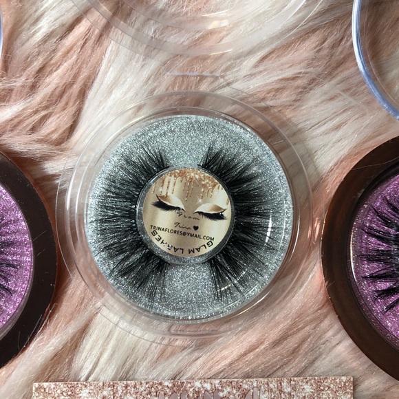 Lash bundle - Picture 4 of 5